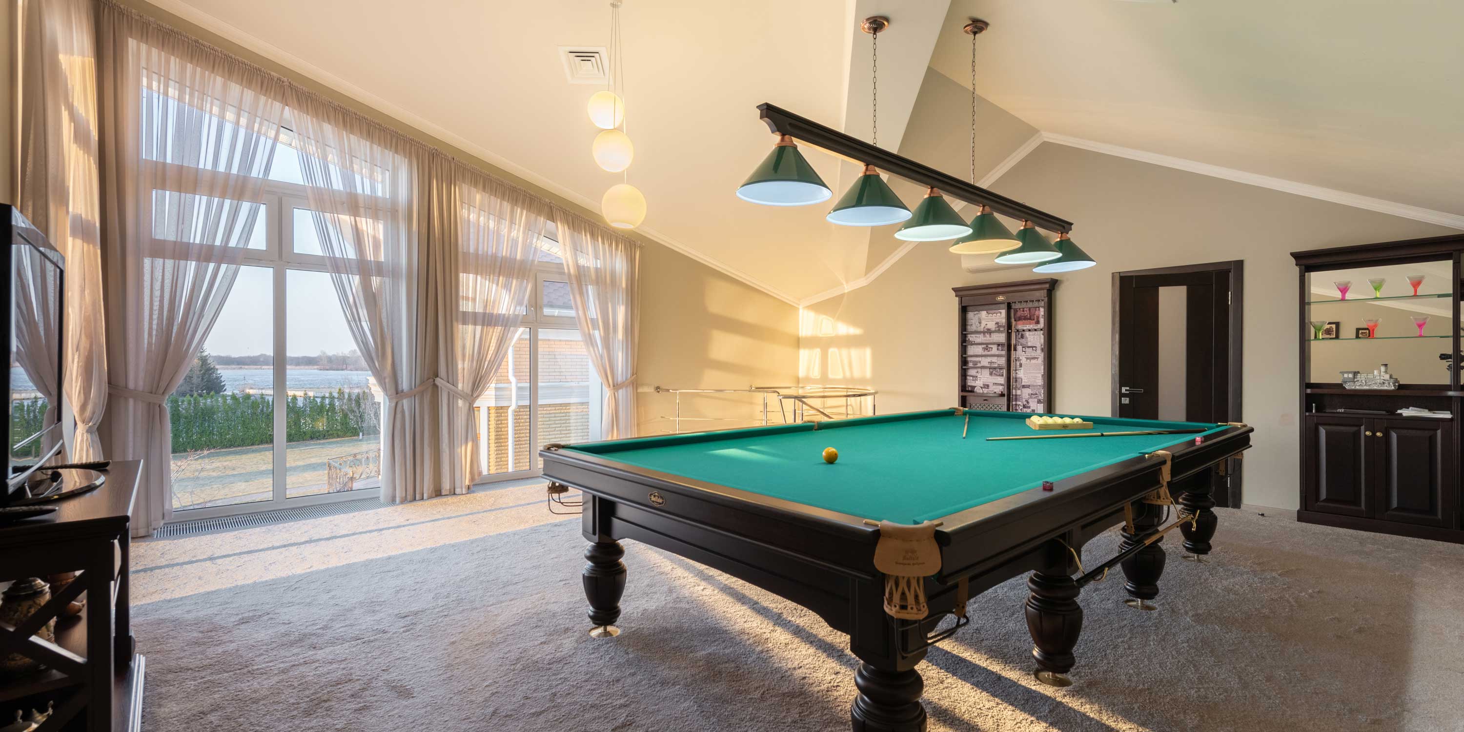 game room with pool table